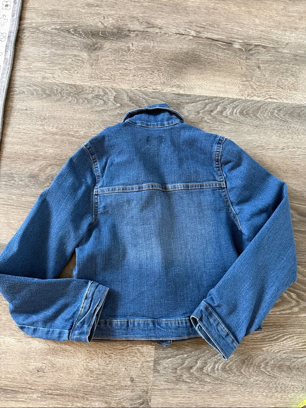 The Children's Place Medium Blue Denim Jacket. Classic and like new